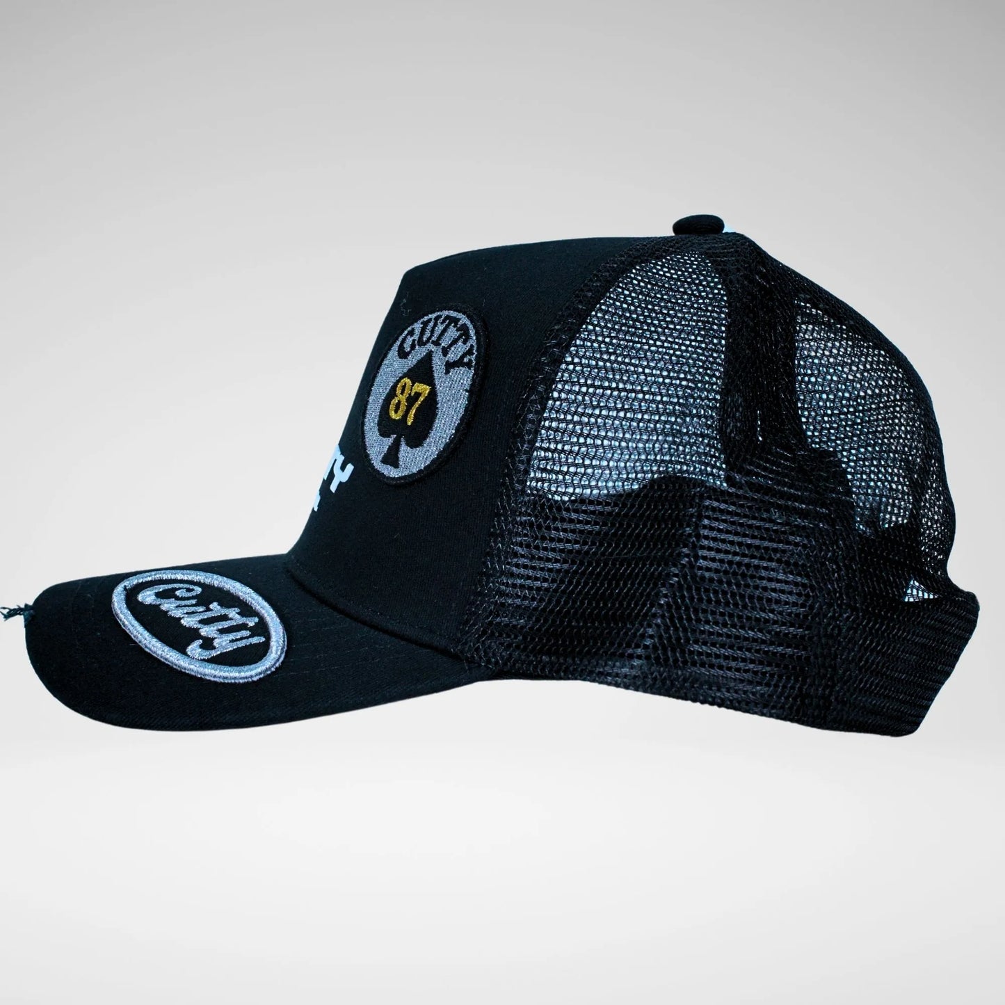 CUTTY CHAROLD PEAK CAP BLACK