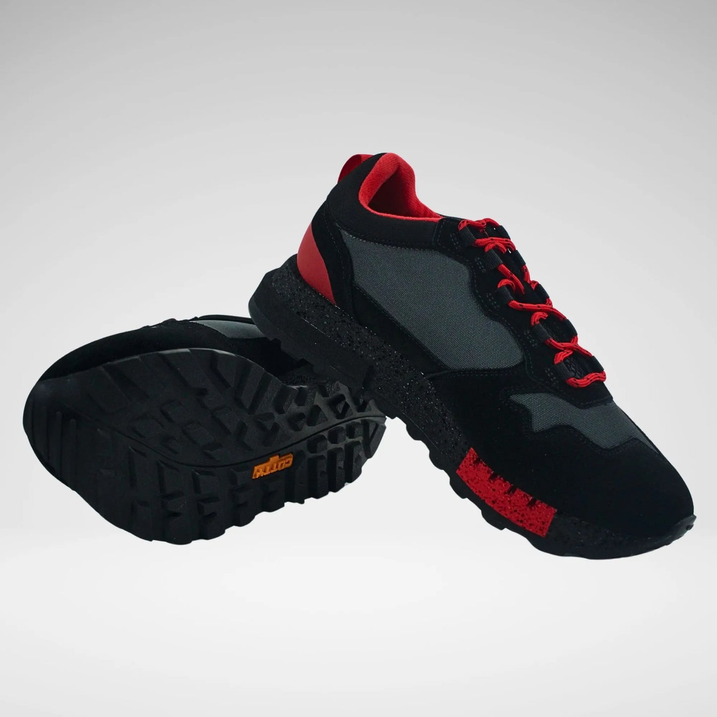 Cutty Cuatlanta Sneaker | Red