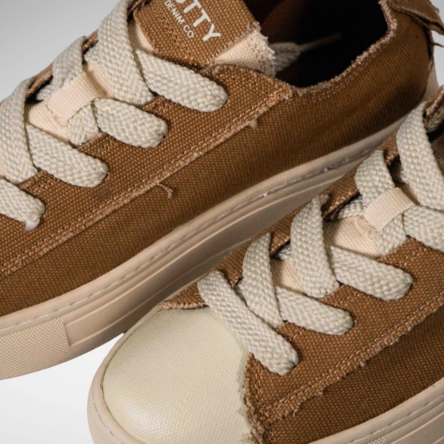 CUTTY CUTAMPA LOW MENS SNEAKER Mc6800 Stone