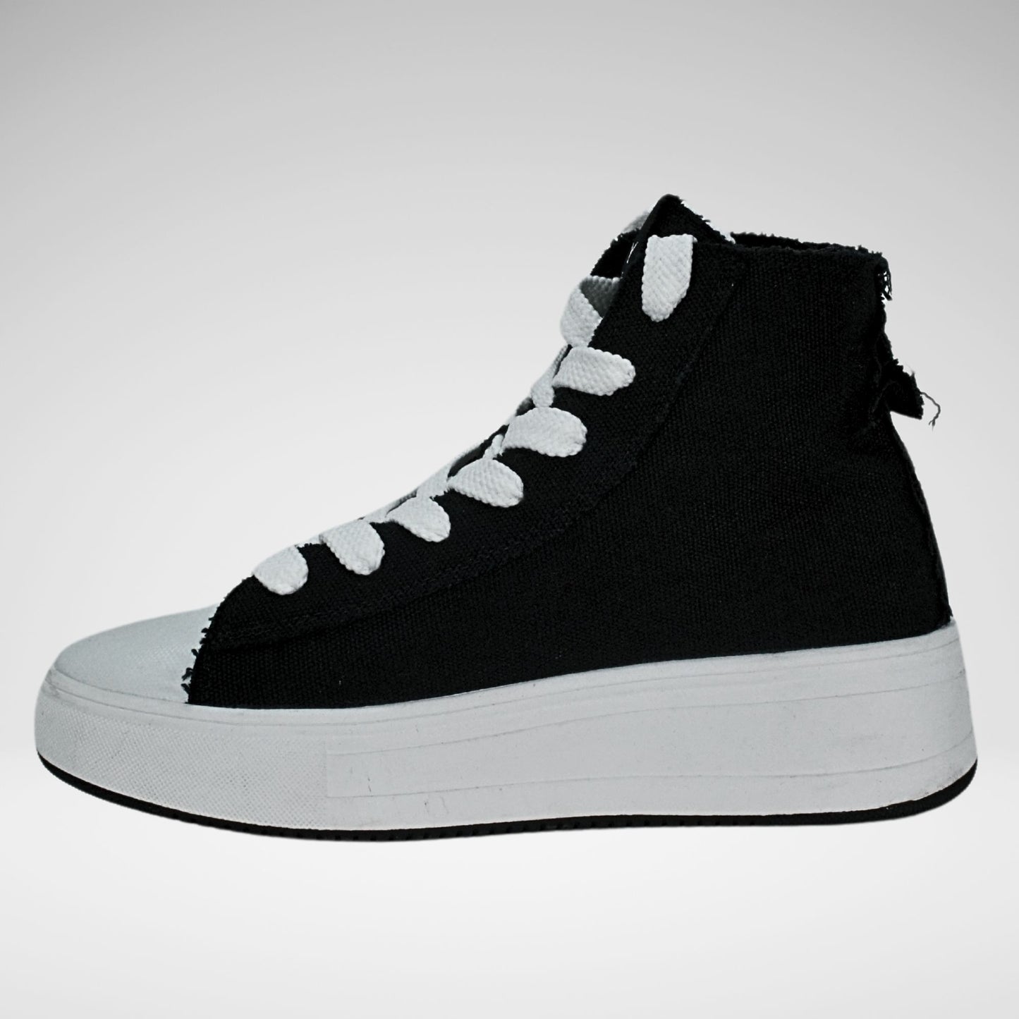 Cutty Cutampa Sneaker | Black