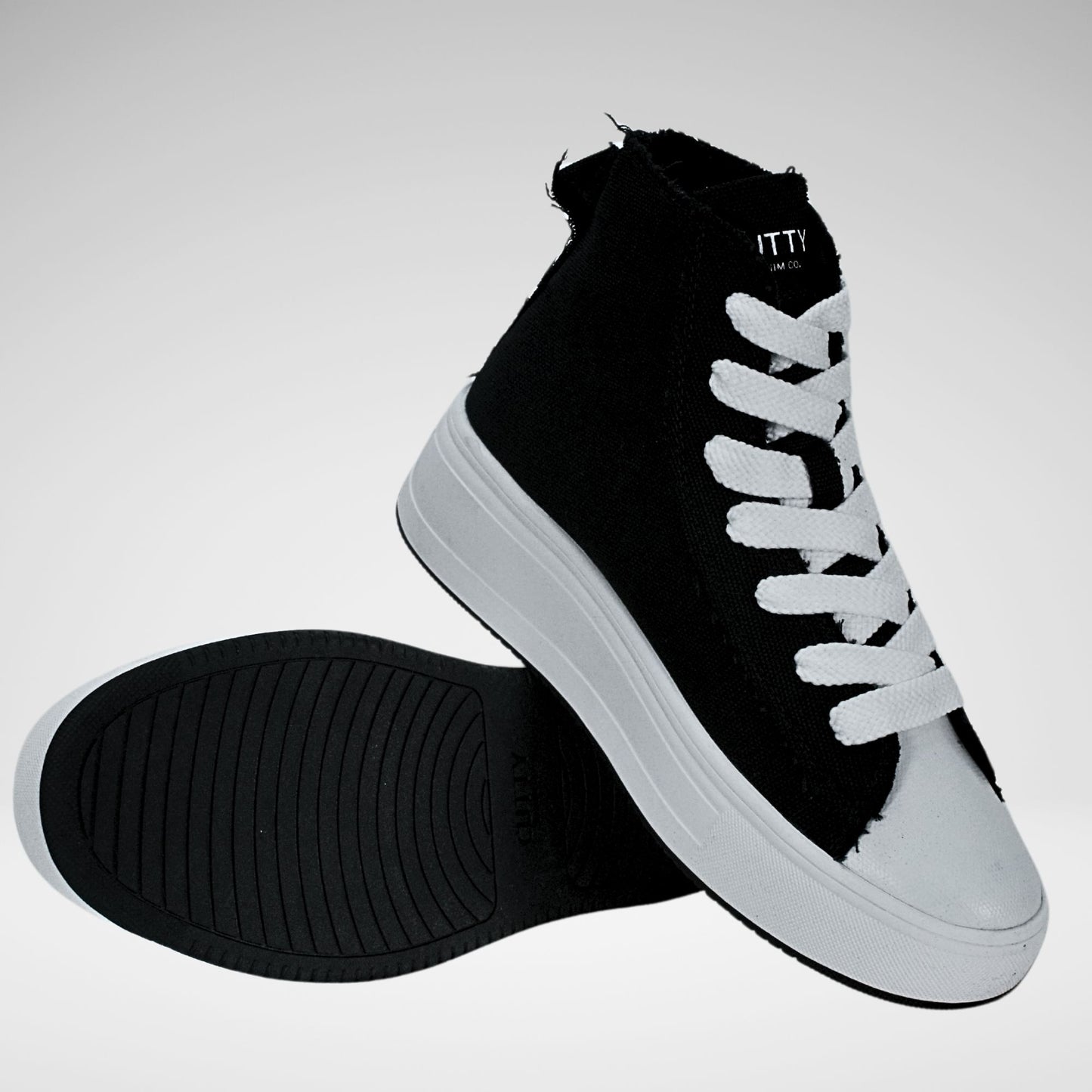 Cutty Cutampa Sneaker | Black