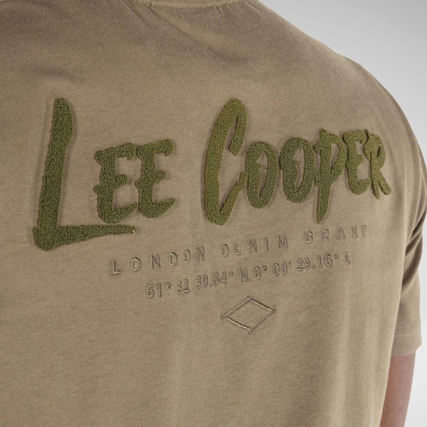 LEE COOPER - RICARDO - MENS REGULA FIT T SHIRT - MTS2873 - GREEN - R319.99