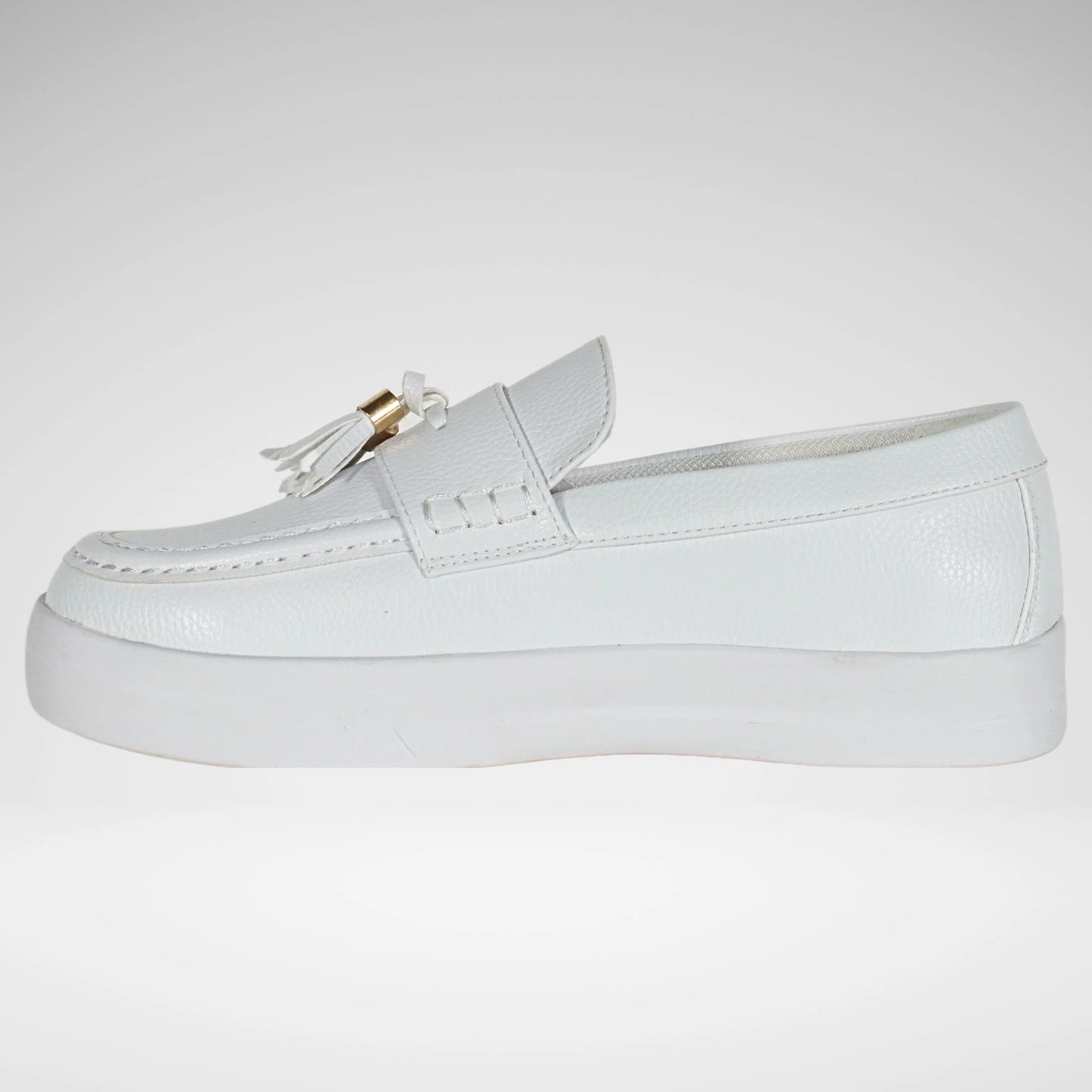 JONATHAN D TASSEL SHOE | WHITE