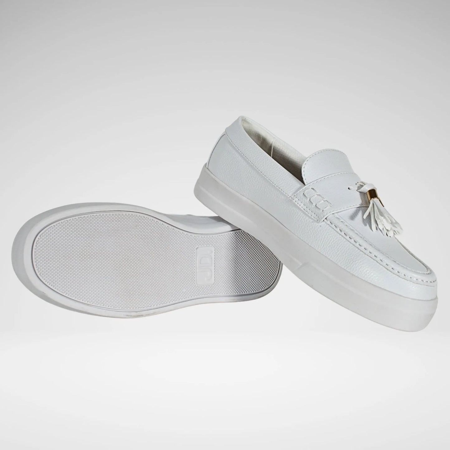 JONATHAN D TASSEL SHOE | WHITE