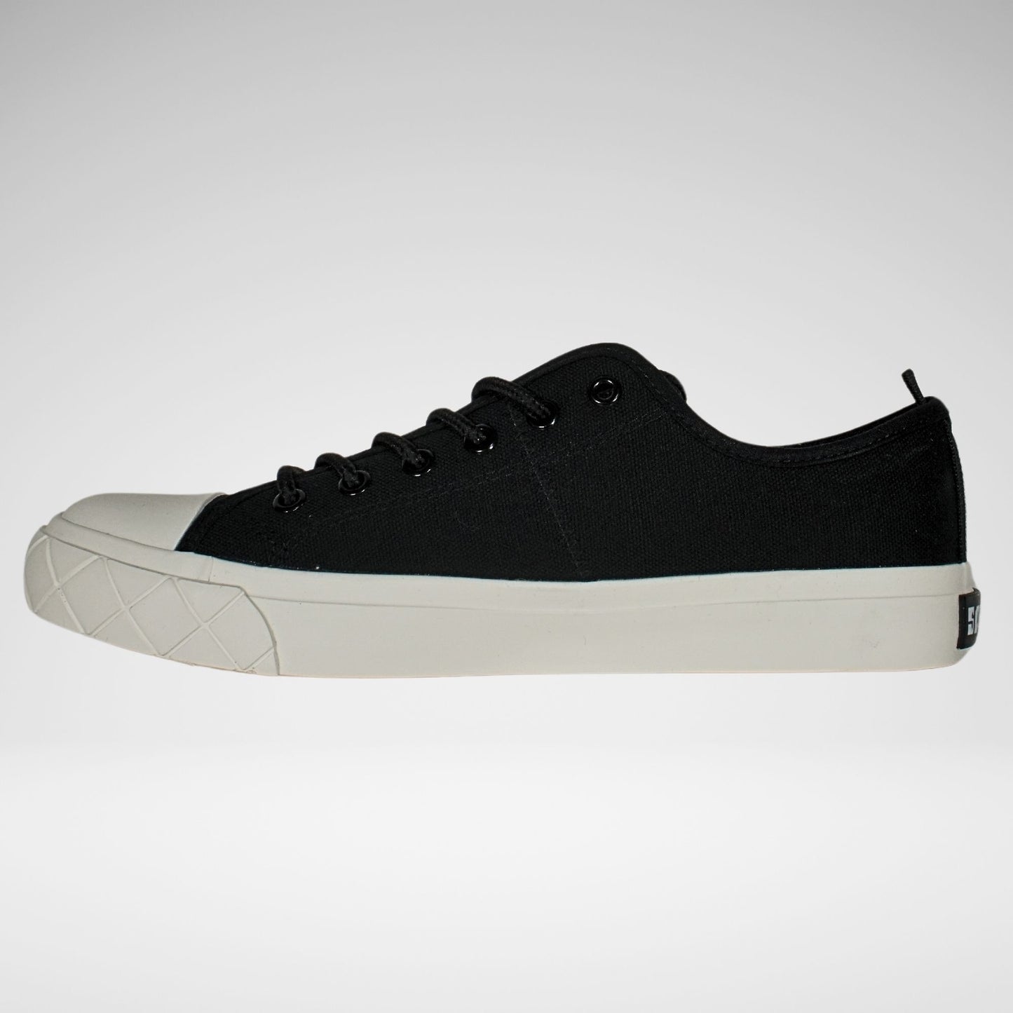 Soviet Cameron Canvas Sneaker | Black/Off White