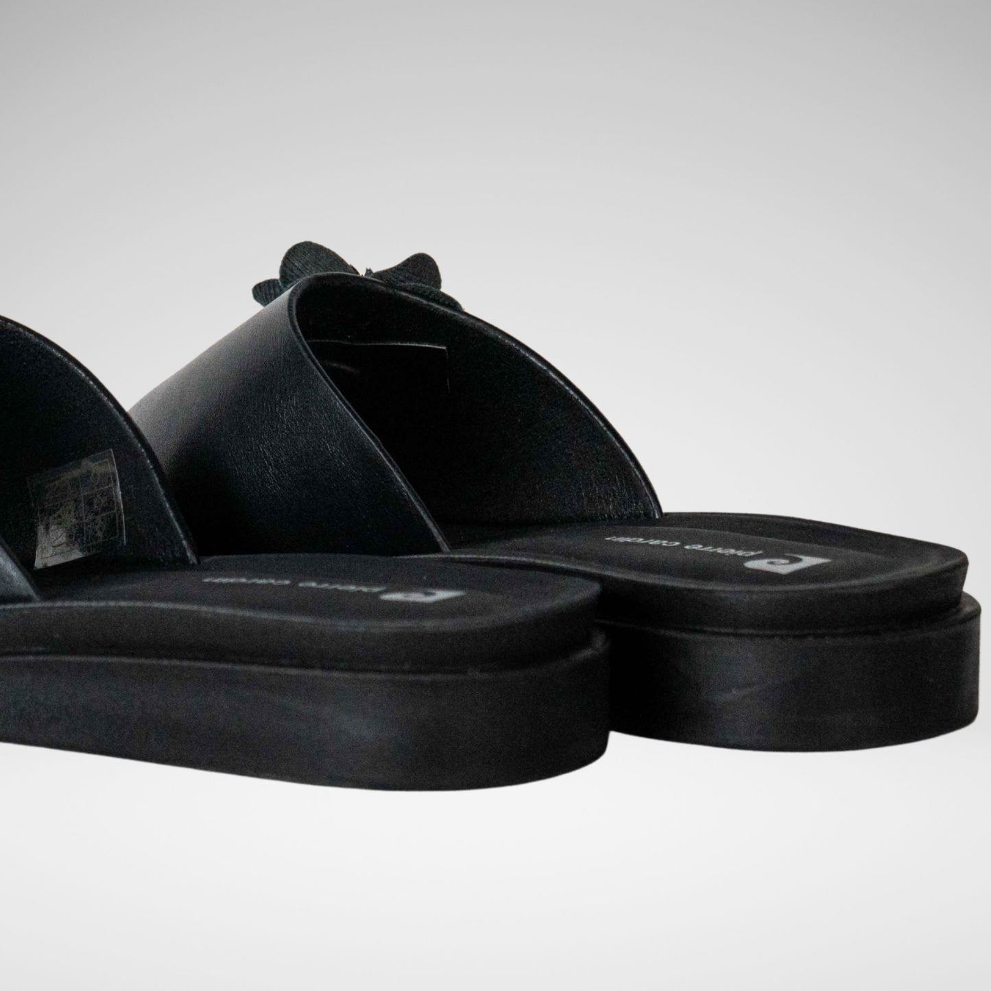PIERRE CARDIN - MARGUERITE SANDAL - LS5820 - BLACK