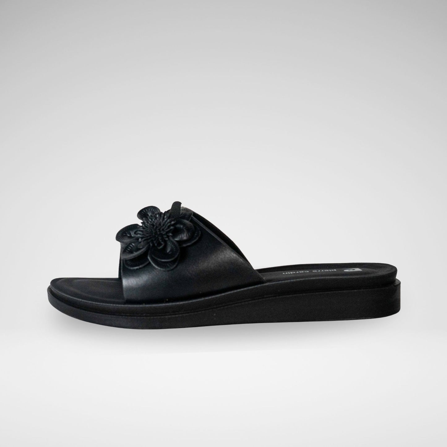PIERRE CARDIN - MARGUERITE SANDAL - LS5820 - BLACK