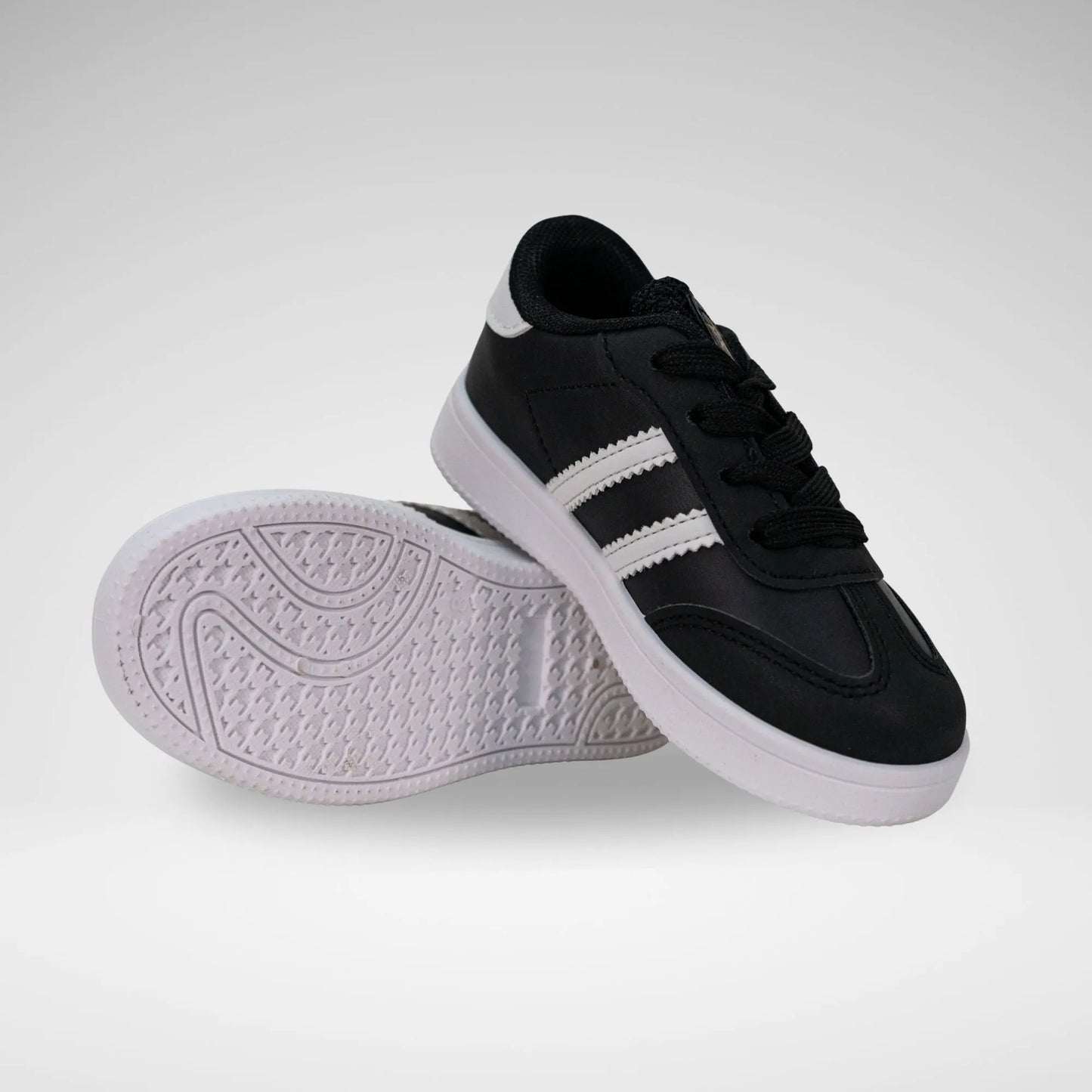 SOVIET IGC1034 CASUAL LACE UP L/CUT BLACK