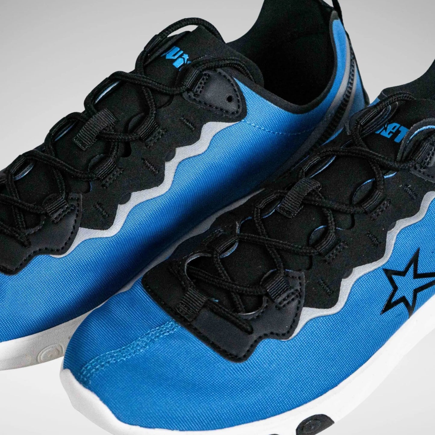 SOVIET MC24677003 Mzack Mid Cut Sneaker Royal/Black 8 Blue