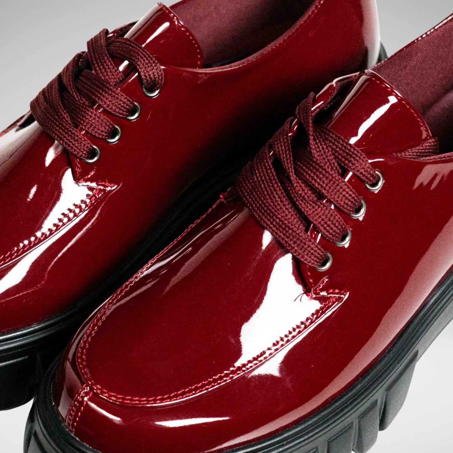 URBAN ART BLAIR1 PATENT SHOES BURGUNDY 5 L269003 Burgandy