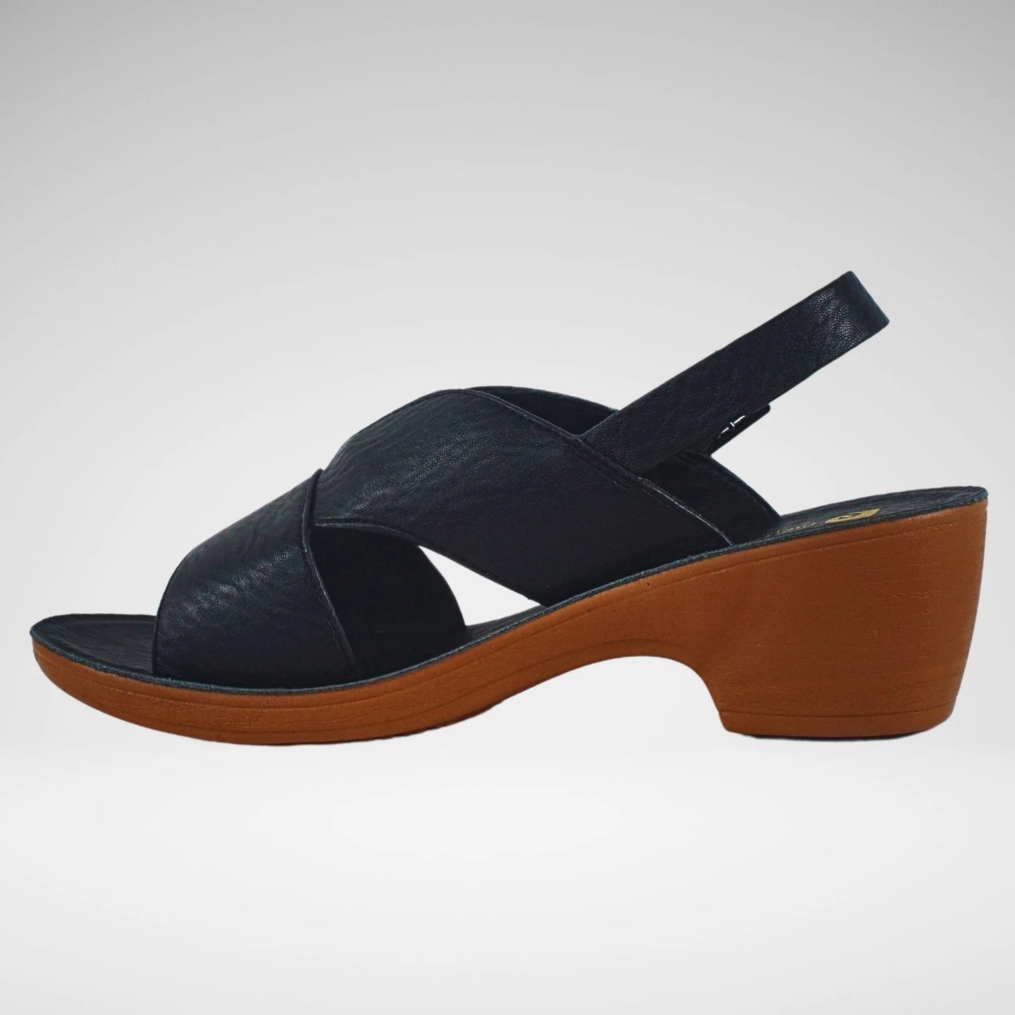 Pierre Cardin Caramelo Sandal | Black
