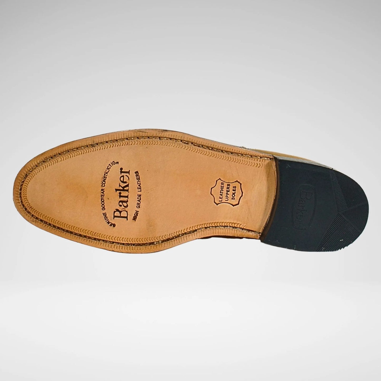 Barker OM Buffcalf Shoe | Biscuit