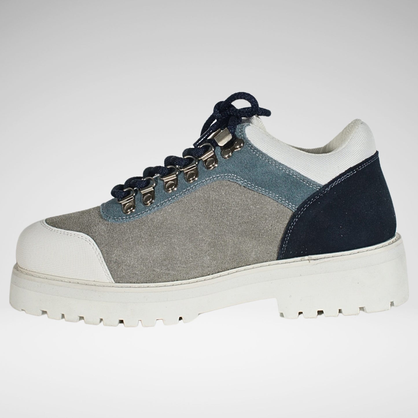 Jonathan D Huke Mountaineering Shoes | Ocean