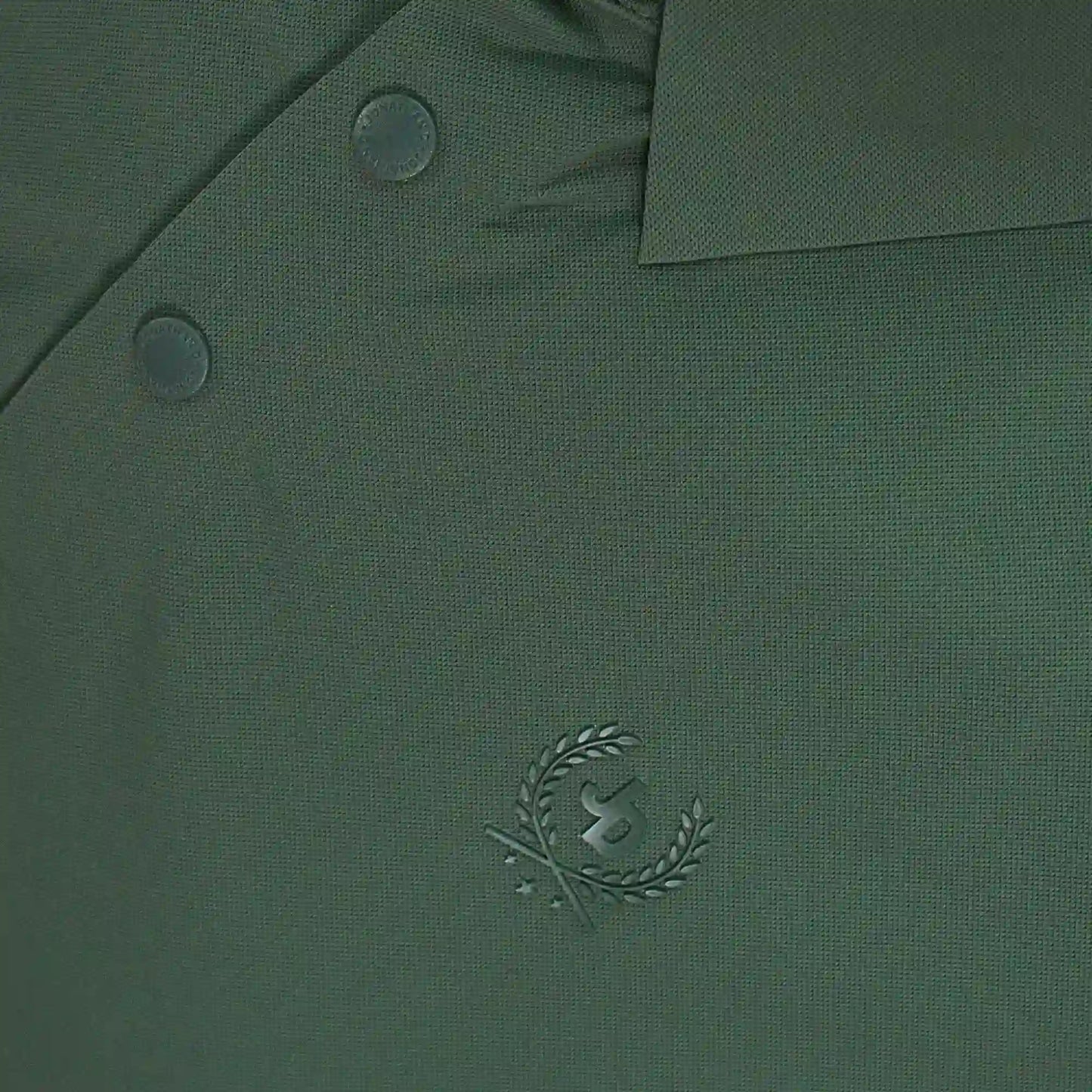 Jonathan D Luan Golfer | Moss