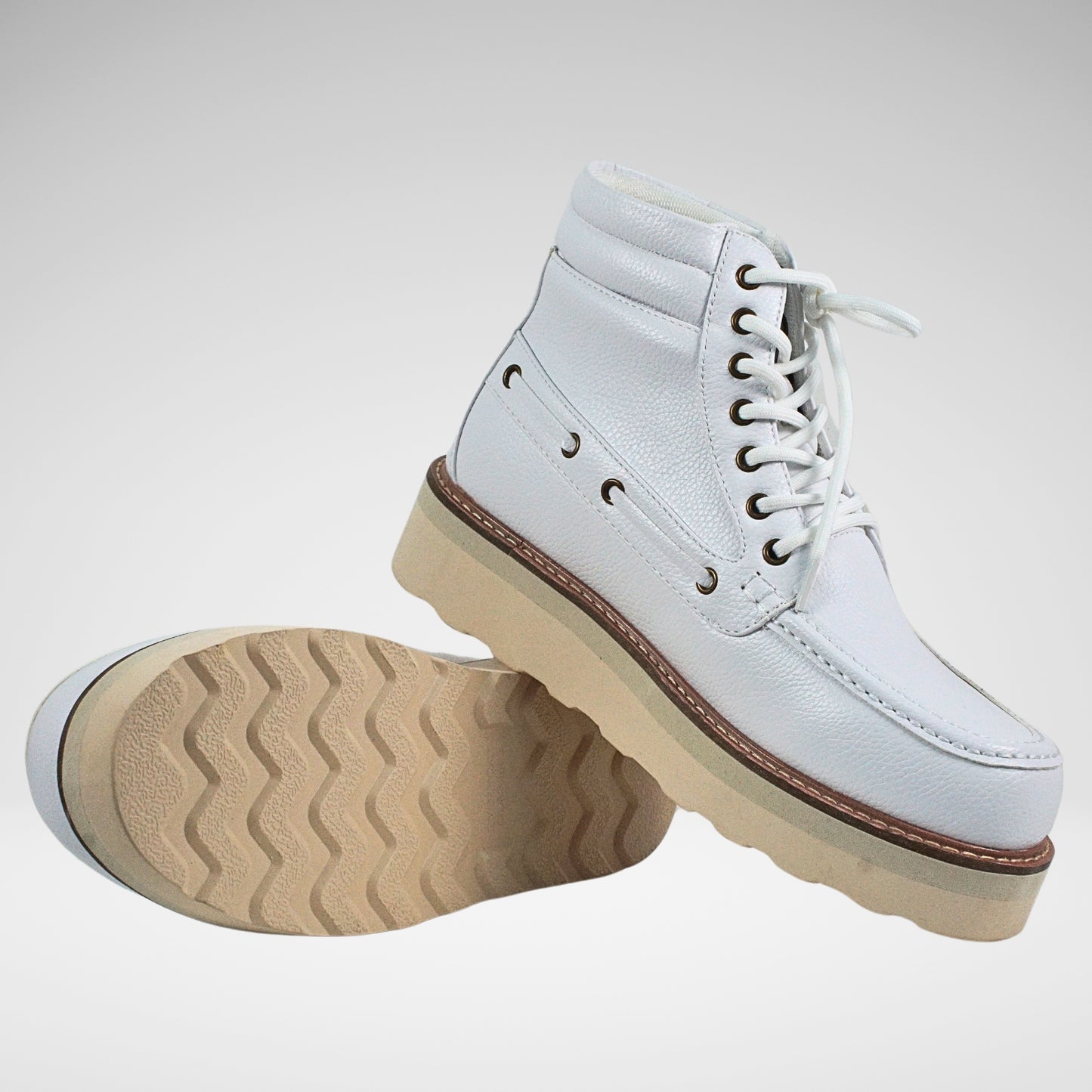 Jonathan D Dax Boot | White