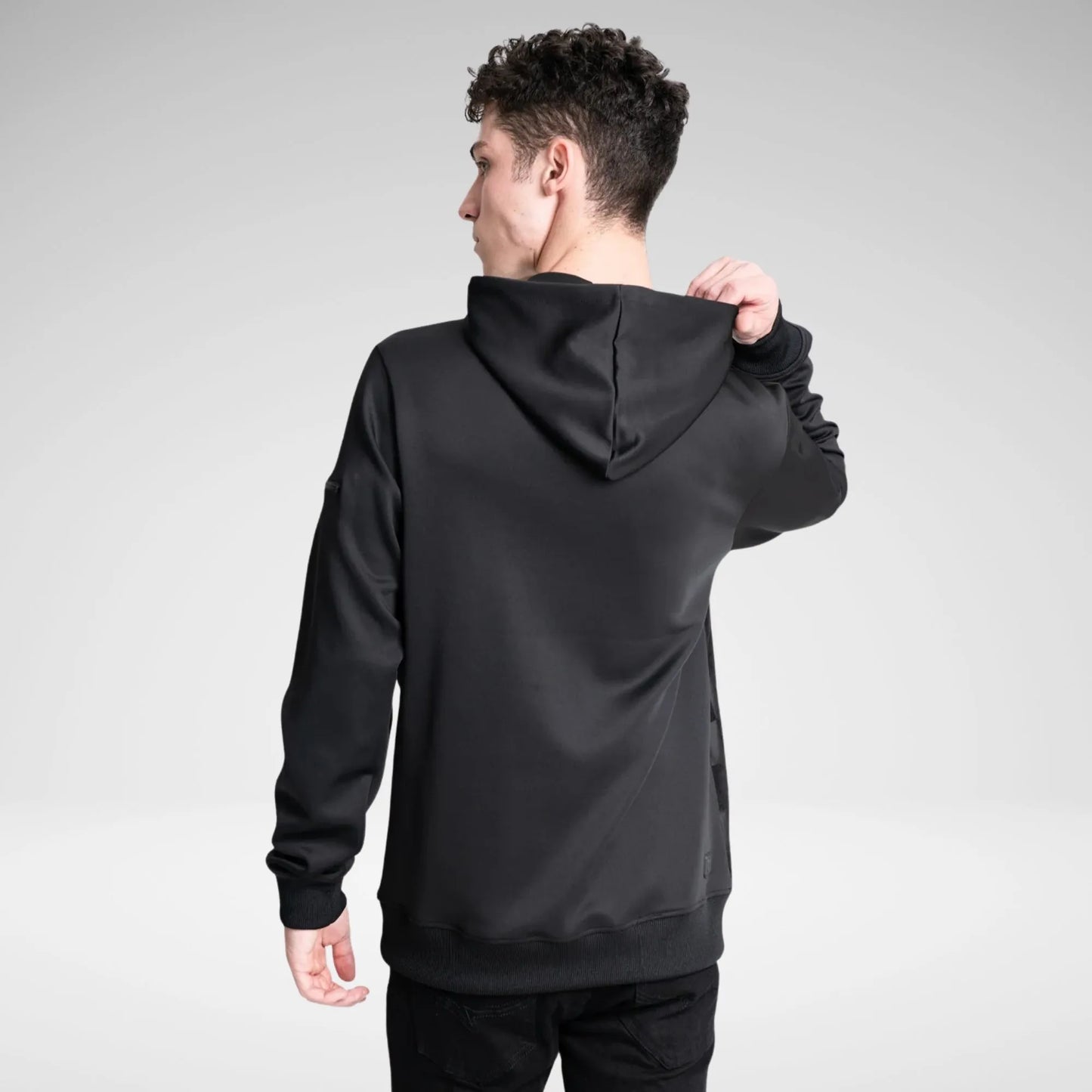 KSTAR7 W24-1626 SERENE SWEATER BLACK