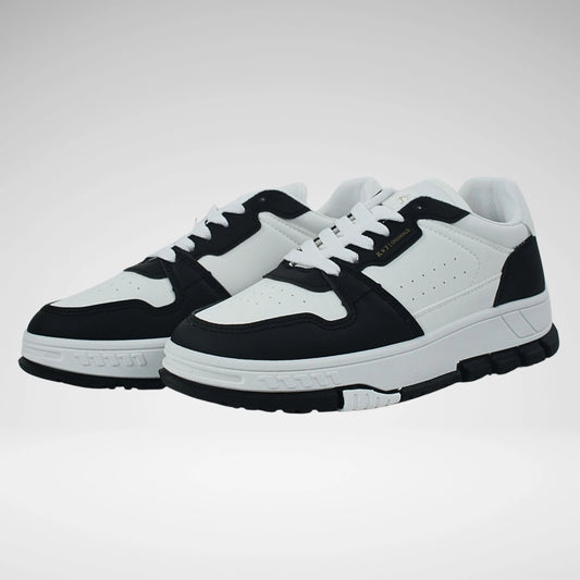 KStar7 Amani Sneaker | Black/White