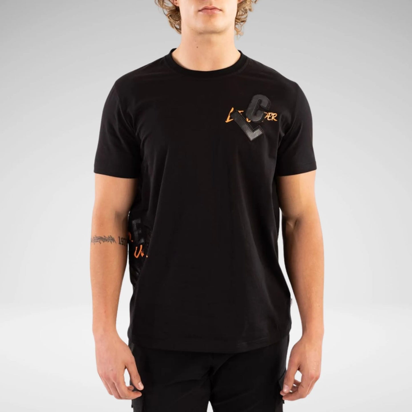 LEE COOPER - BENJAMIN - MENS REGULA FIT T SHIRT - MTS2870 - BLACK - R369.99
