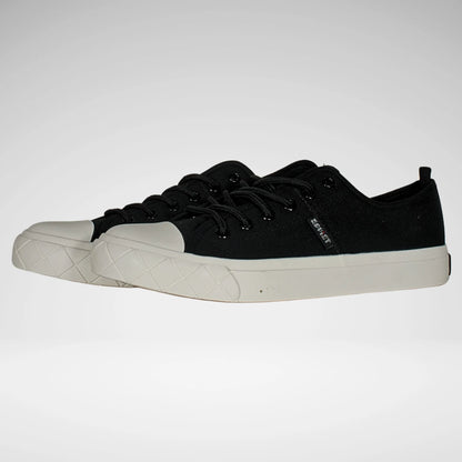 Soviet Cameron Canvas Sneaker | Black/Off White