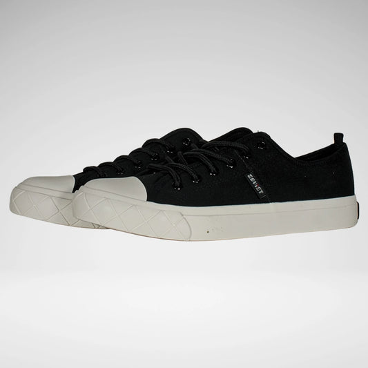 Soviet Cameron Canvas Sneaker | Black/Off White