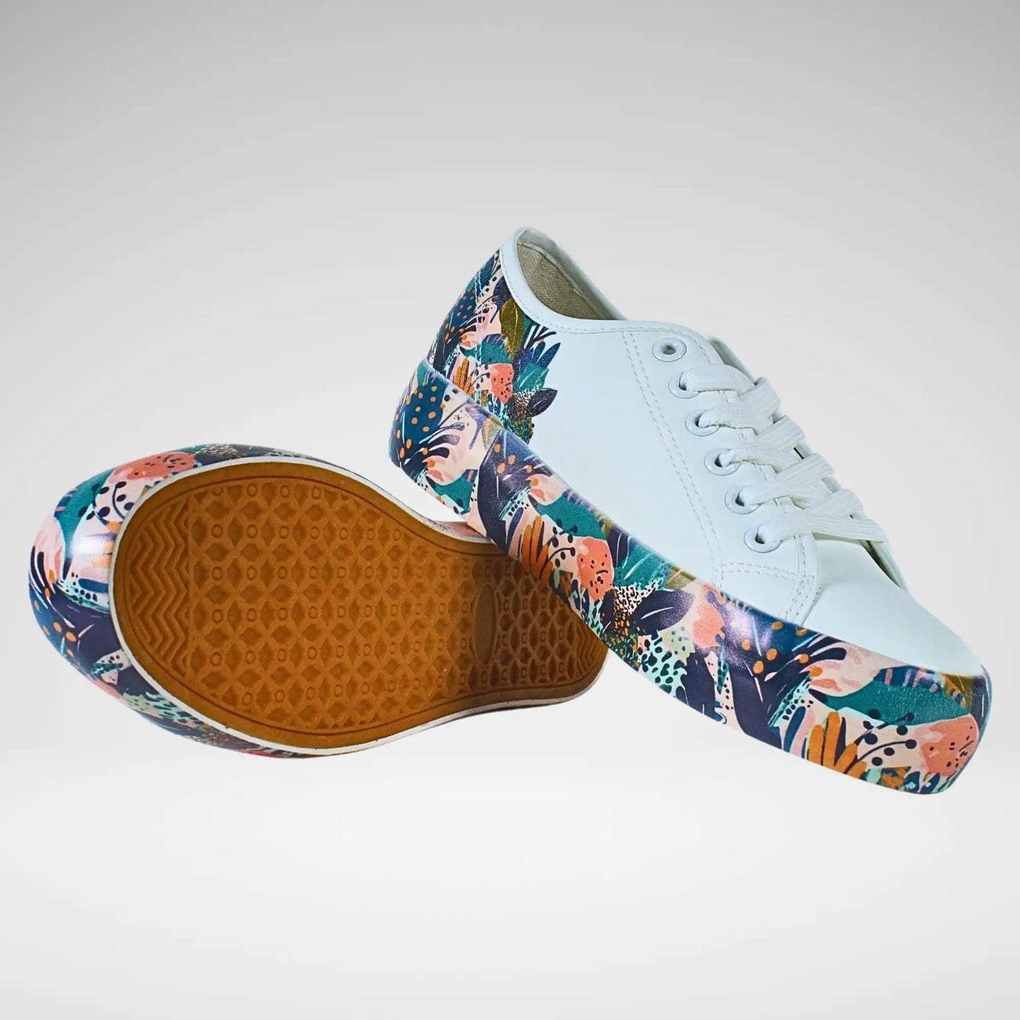 Pierre Cardin Jungle | White Multi