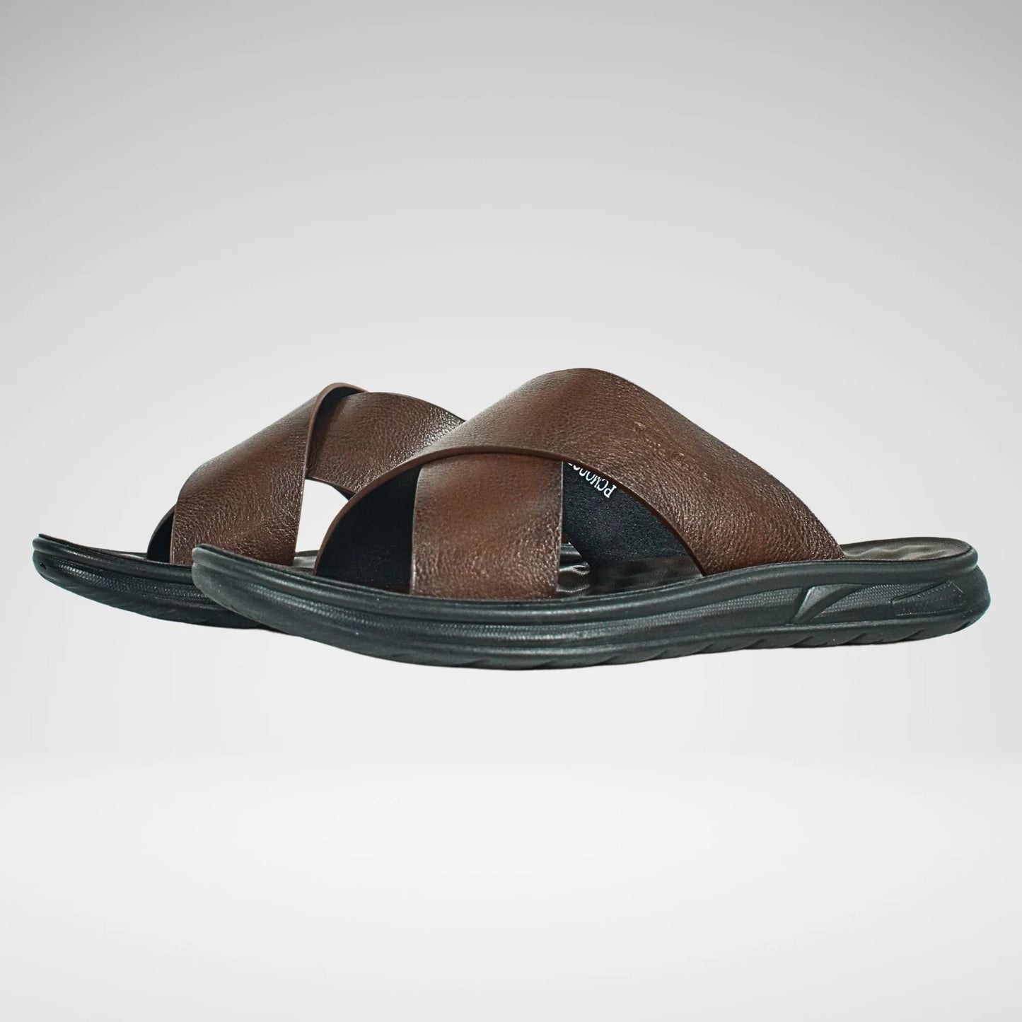 Pierre Cardin Onyx Sandal | Brown