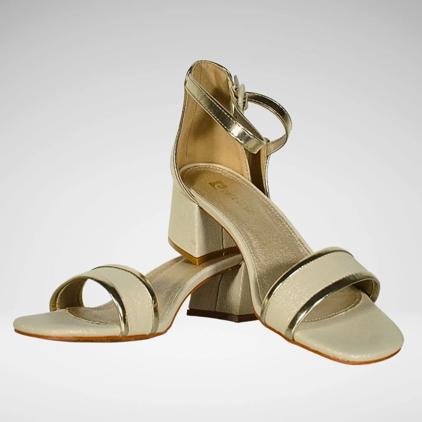 PIERRE CARDIN SKYE SANDAL | CHAMPANGE