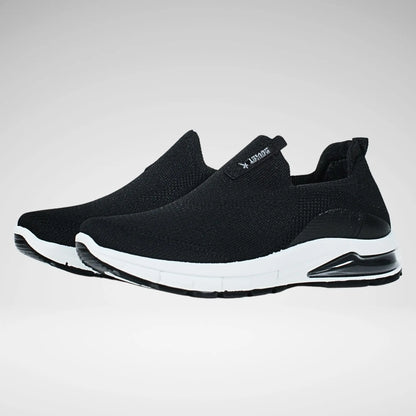 Soviet Stormi Mesh Sneaker | Black Mono